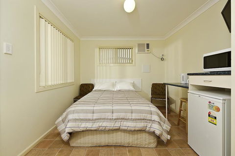 Mudgee Valley Park - Perths Hotel 3