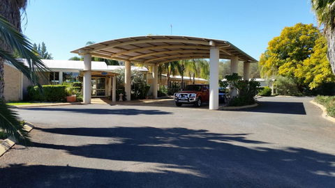 Mulga Country Motor Inn - Perths Hotel 0