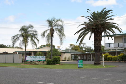 Mundubbera Motel - Perths Hotel 1