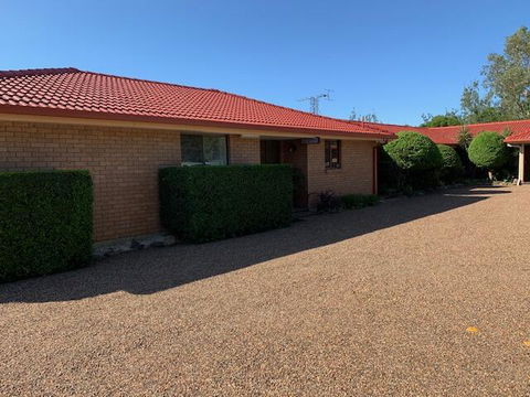 Muswellbrook Motor Inn - Perths Hotel 3