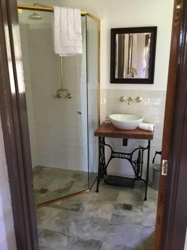 Mutton Falls - Perths Hotel 3