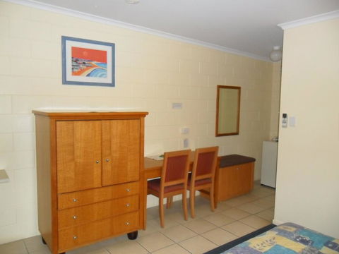 Nanango Antler Motel - Perths Hotel 0