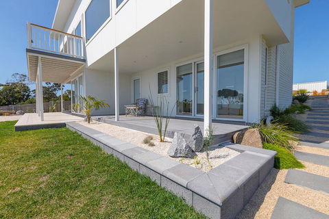 Nautilus Bay Of Fires - Perths Hotel 3