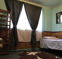 Neat and Nice Room - Perths Hotel