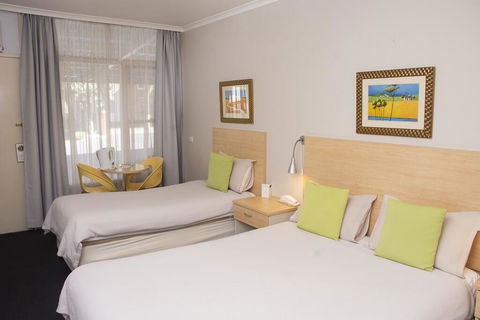 Nebula Motel - Perths Hotel 3