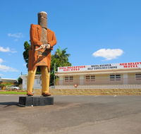 Ned Kelly's Motel - Perths Hotel