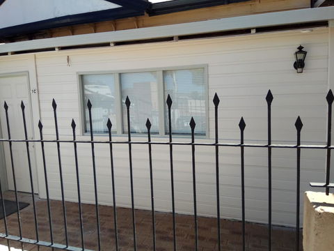 Forrest St Apartments - Perths Hotel 1