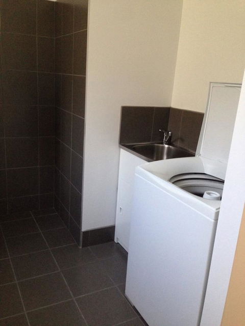 Albany Beachside Accommodation - Perths Hotel 3