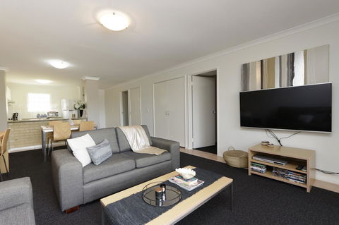 Hillarys Marina Apartment - Perths Hotel 4
