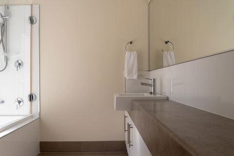 Cape Villas Dunsborough Unit 2 - Perths Hotel 10