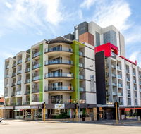 Baileys Serviced Apartments - Perths Hotel