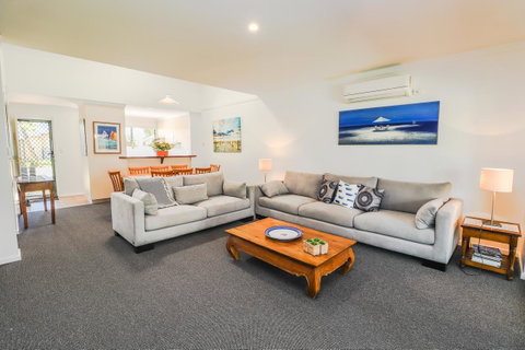 Bayshore Beachside Resort - Perths Hotel 41