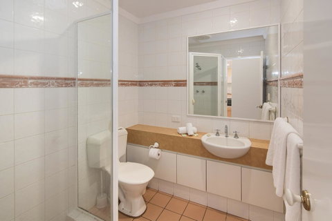 Bayshore Beachside Resort - Perths Hotel 44