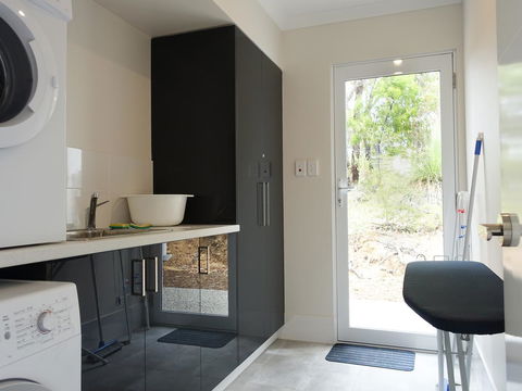The Villa Dunsborough - Perths Hotel 19