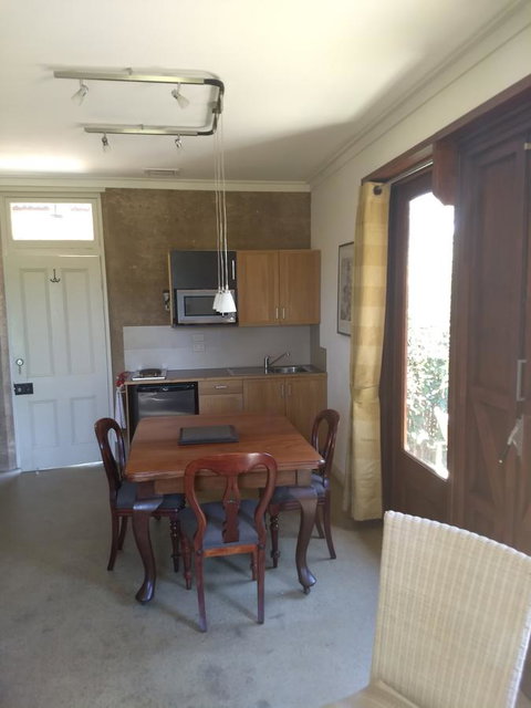 Hotham Ridge Estate - Perths Hotel 12
