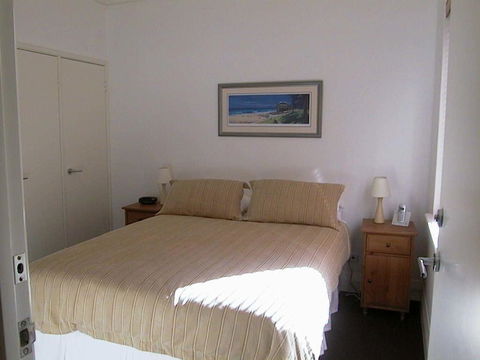 West End District Apartments - Perths Hotel 26