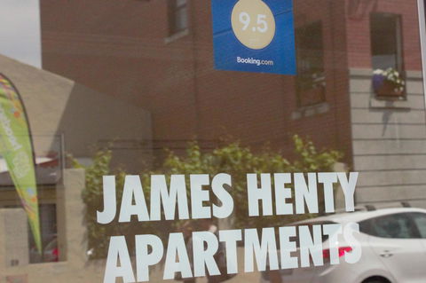 West End District Apartments - Perths Hotel 9