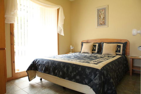 Riverside Retreat Chalets, Walpole - Perths Hotel 7