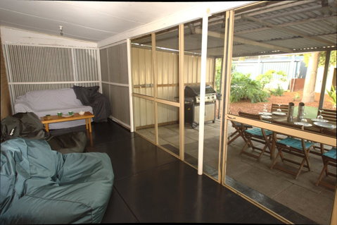 Midgard Cottage - Great Location & Close To Airport - Perths Hotel 24