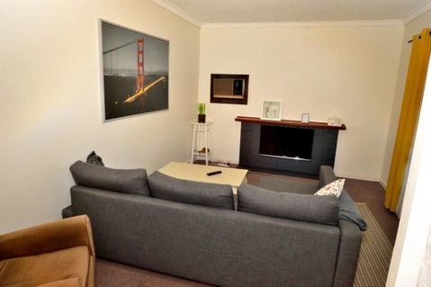 Midgard Cottage - Great Location & Close To Airport - Perths Hotel 10