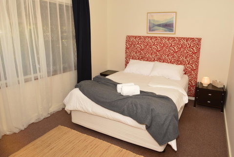Midgard Cottage - Great Location & Close To Airport - Perths Hotel 5