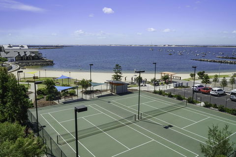 Luxury Suite Bunbury - Perths Hotel 1