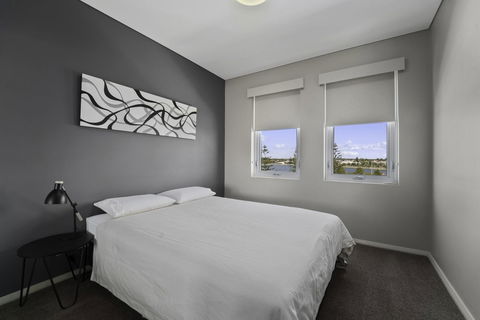 Luxury Suite Bunbury - Perths Hotel 12