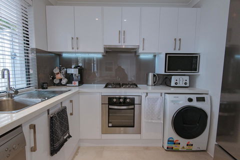 Mindarie Retreat - Perths Hotel 2