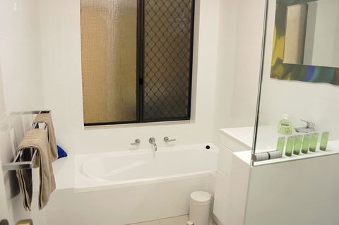 Suffolk House - Perths Hotel 15
