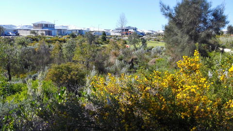Alkimos Beach Cottage - Perths Hotel 3