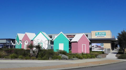 Alkimos Beach Cottage - Perths Hotel 4