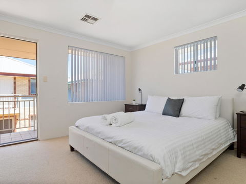 Cooper Street - Perths Hotel 6