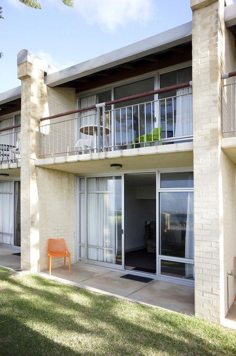 Oceanside 8 - Perths Hotel 16