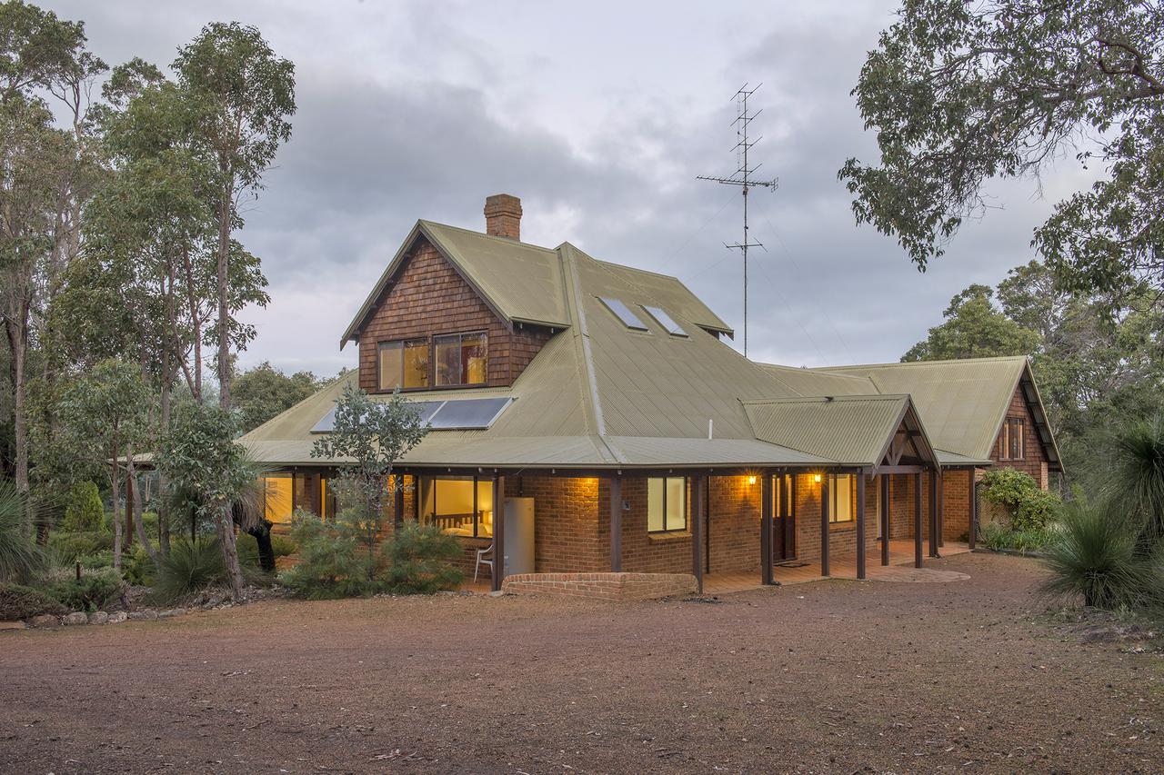 Quedjinup WA Perths Hotel