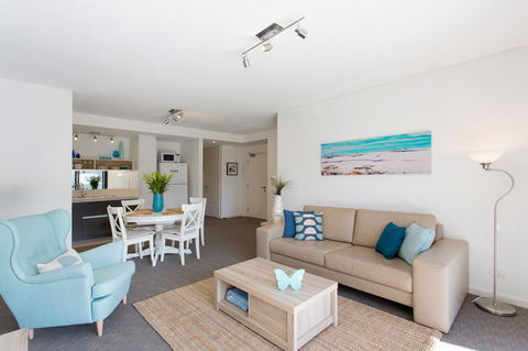 Beachside Living - South Fremantle - Perths Hotel 0