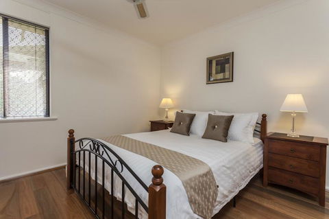 Attadale Excutive Villa - Perths Hotel 5