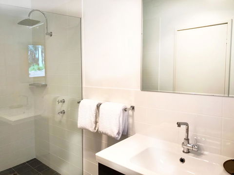 For The Birds Yallingup - Perths Hotel 11