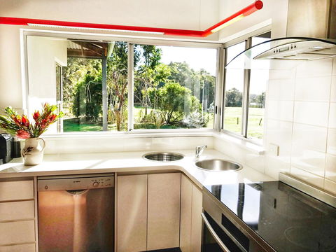 For The Birds Yallingup - Perths Hotel 8