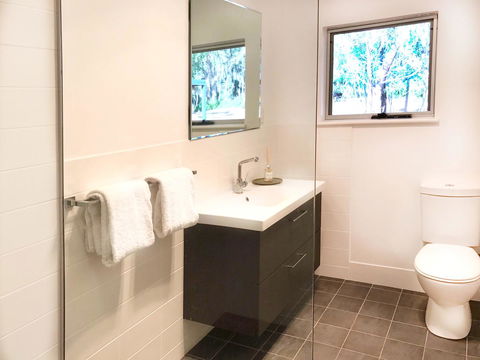 For The Birds Yallingup - Perths Hotel 10