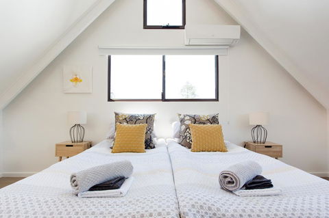 Monument Hill Townhouse - Fremantle - Perths Hotel 1