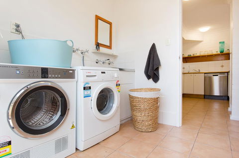 Monument Hill Townhouse - Fremantle - Perths Hotel 20