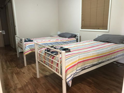 Sabai Accommodation - Perths Hotel 20