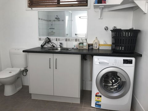 Sabai Accommodation - Perths Hotel 22