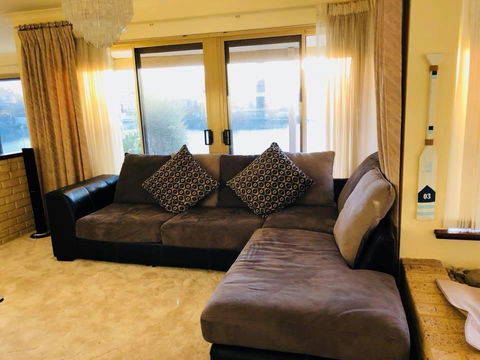 LA ANCHOR ON THE CANALS (MANDURAH) - Perths Hotel 4