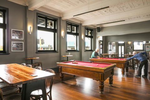 Nightcap At The Ship Inn - Perths Hotel 6