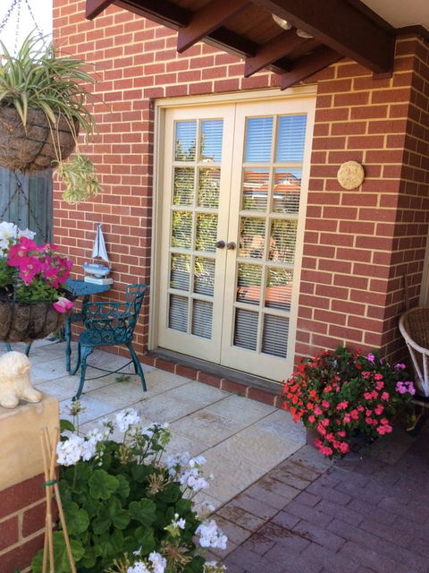 Crossland House - Perths Hotel 13