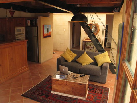 The Russell House - Perths Hotel 4