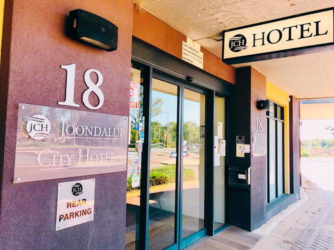 Joondalup City Hotel - Perths Hotel 5