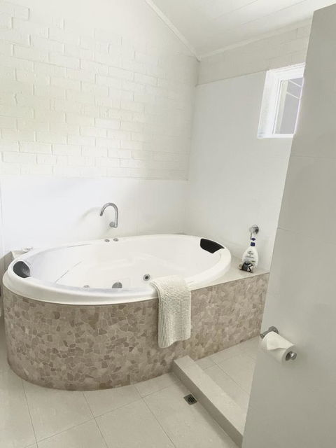 Whitesands Holiday Villas - Perths Hotel 5