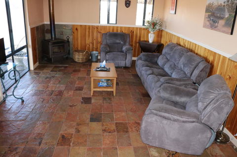 Kendenup Cottages And Lodge - Perths Hotel 14
